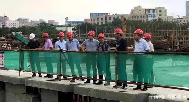 ▲6月9日，集团公司副总经理金国海，五公司执行董事、总经理李文兵一行到广州海绵城市水质净化厂二期工程现场调研，对该项目“6.30”通水的突击任务进行了安排部署。